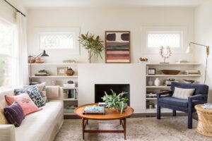 How to Arrange Your Sofa Set in a Small Living Room